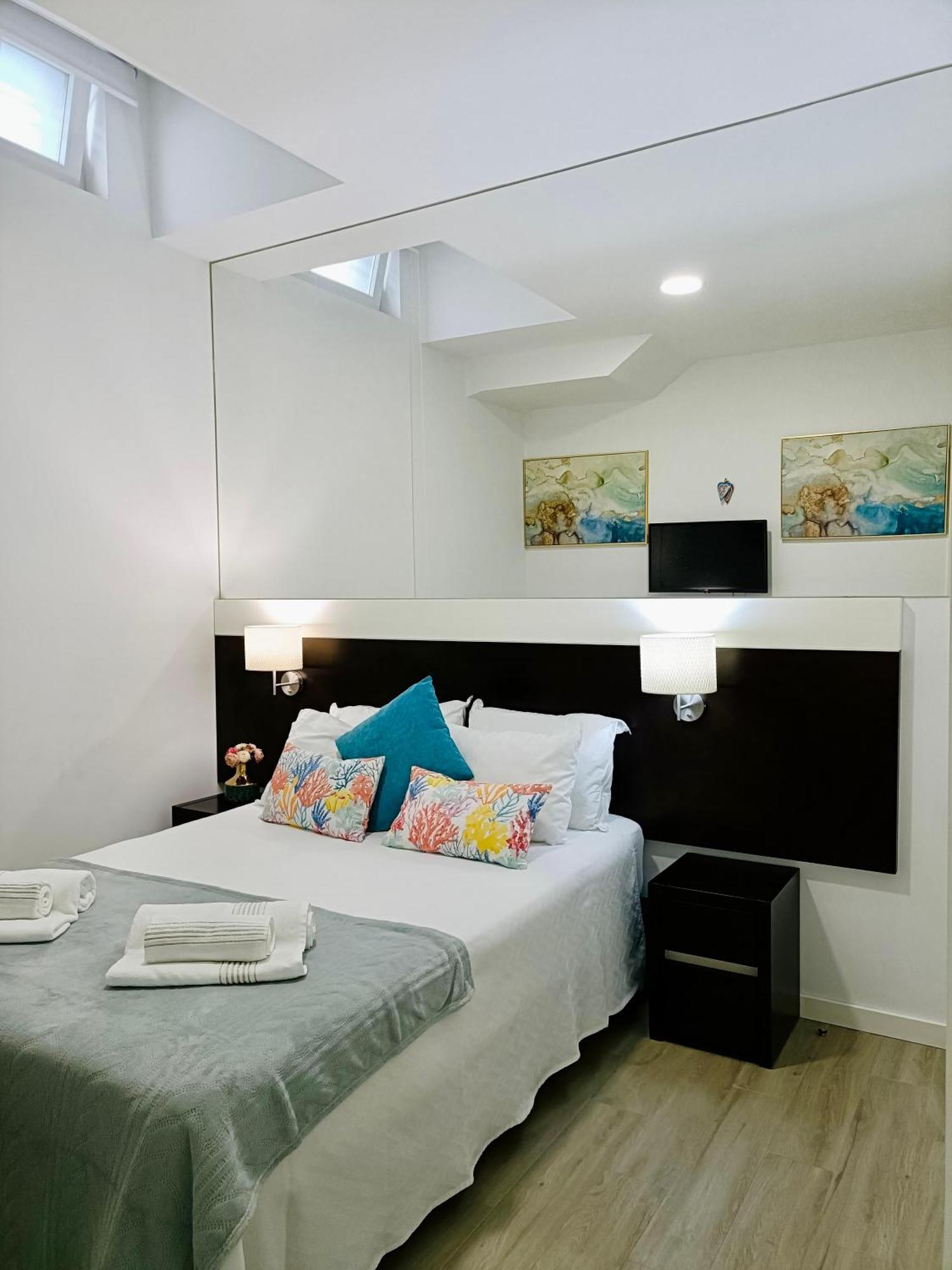 Apartamento Gaivota เซซิมบรา ภายนอก รูปภาพ